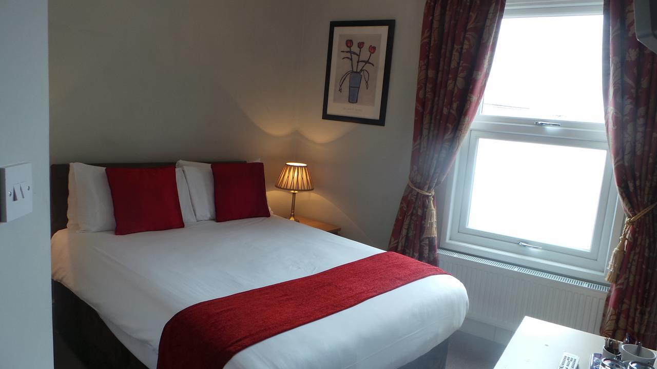 The Peacock Townhouse Hotel Kenilworth - Warwick Buitenkant foto